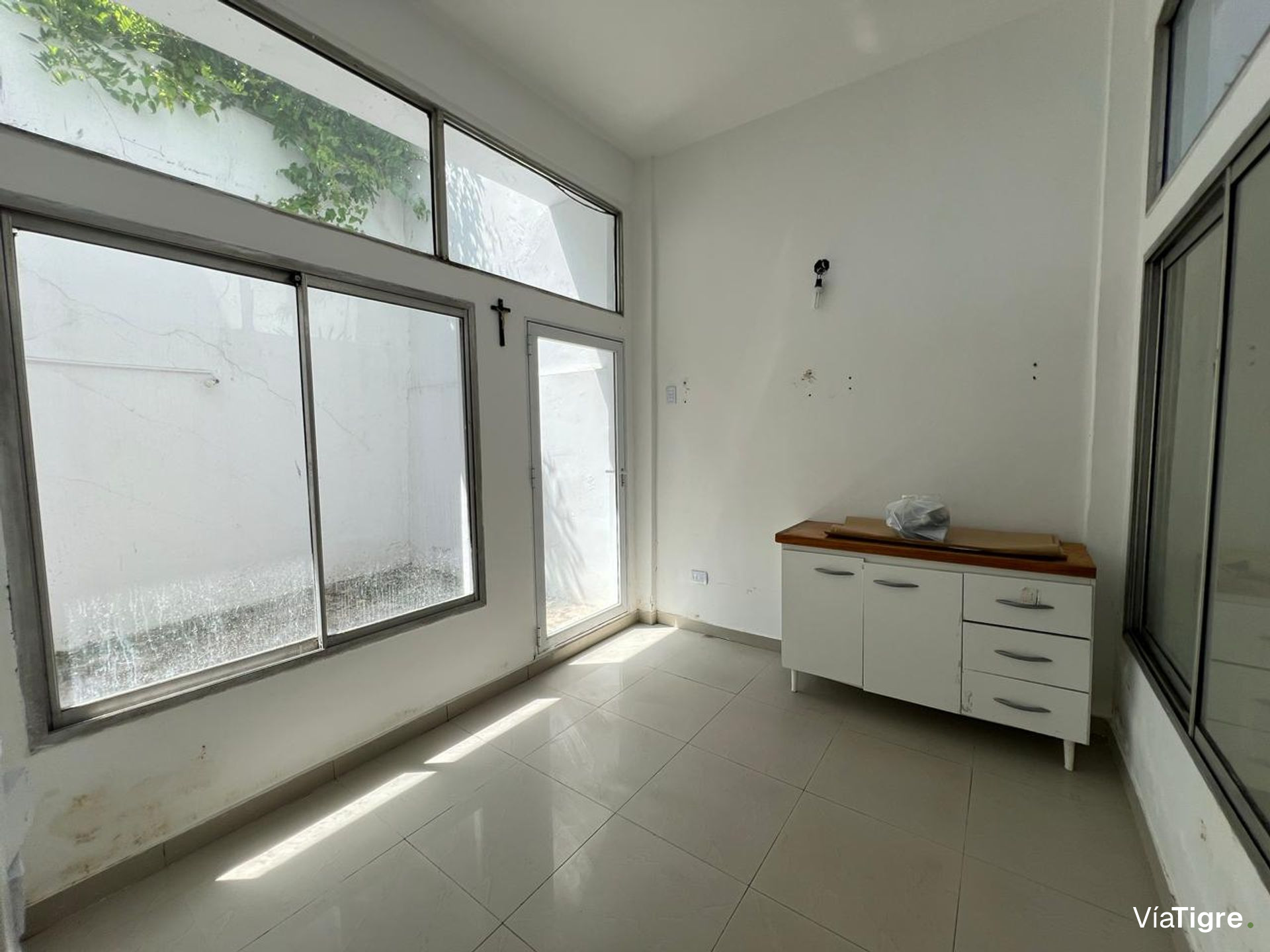 Venta local comercial en San Isidro