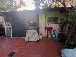 3-bedroom House for Sale Boulogne with 2 Commercial Spaces
