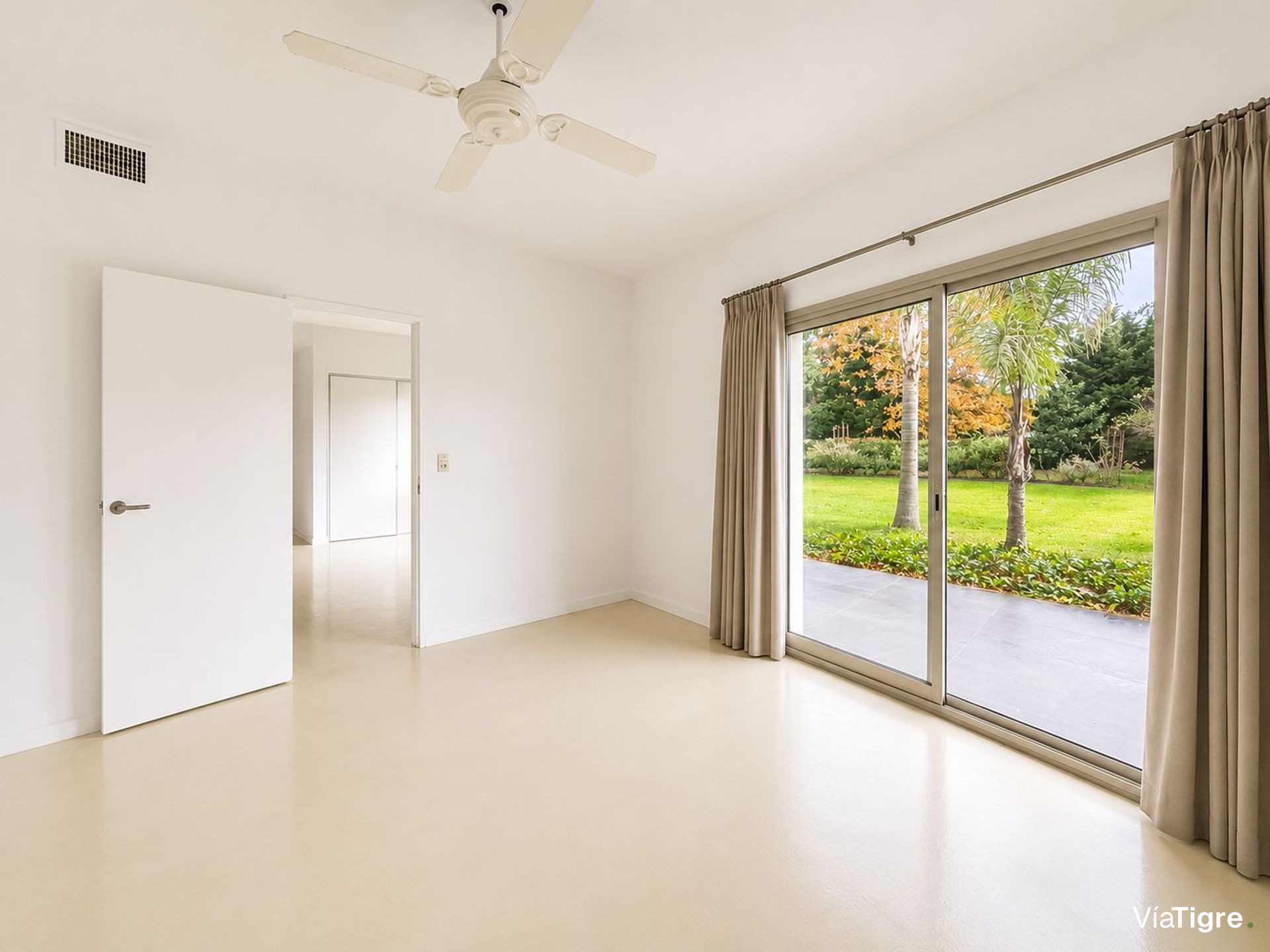 Venta Casa 6 Amb En Isla Santa Monica - Tigre
