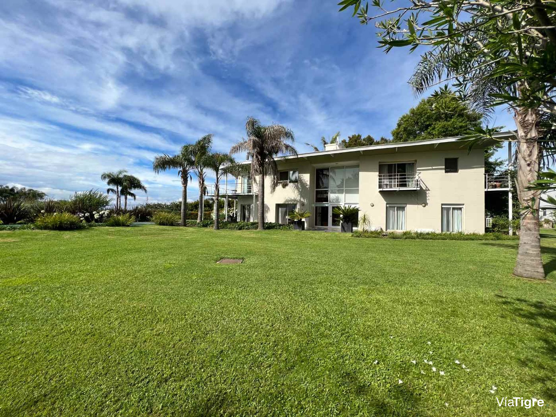 Venta Casa 6 Amb En Isla Santa Monica - Tigre