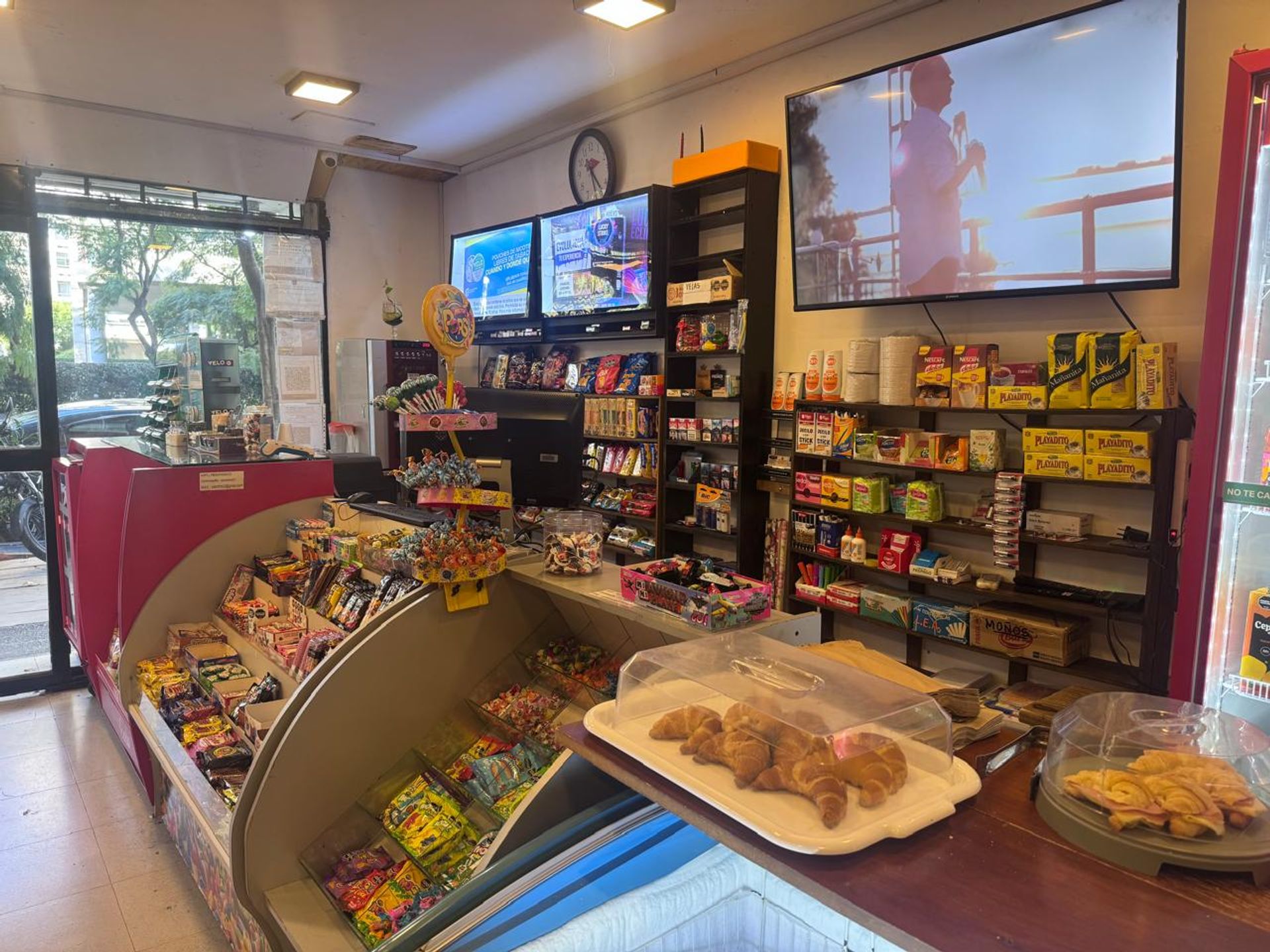 Venta Fondo De Comerc. De Bar- Kiosco En Olivos