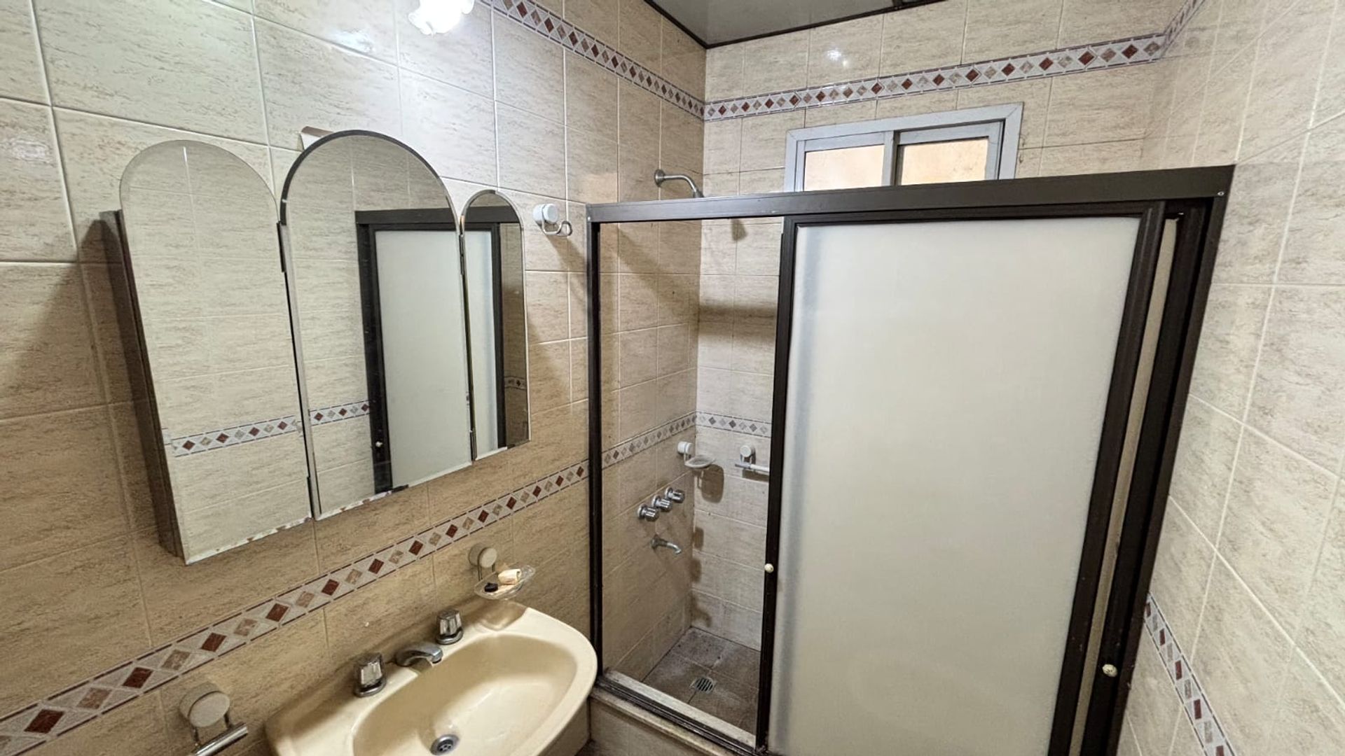 Venta Ph Tipo Casa 4 Amb Olivos Jardin Quincho