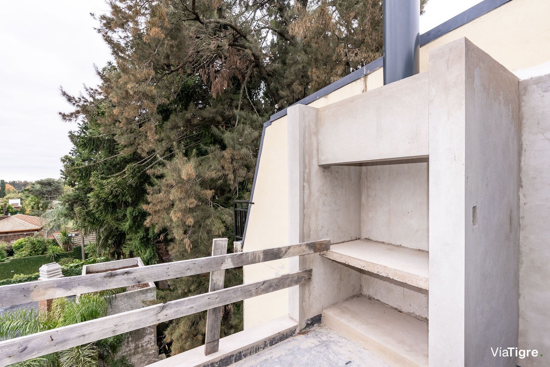 3 Amb Balcon Parrilla Coch Baulera A Estrenar