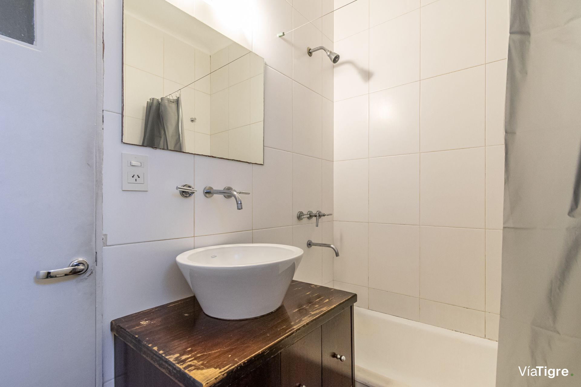 Venta Ph 3 Ambientes Con Patio En San Isidro