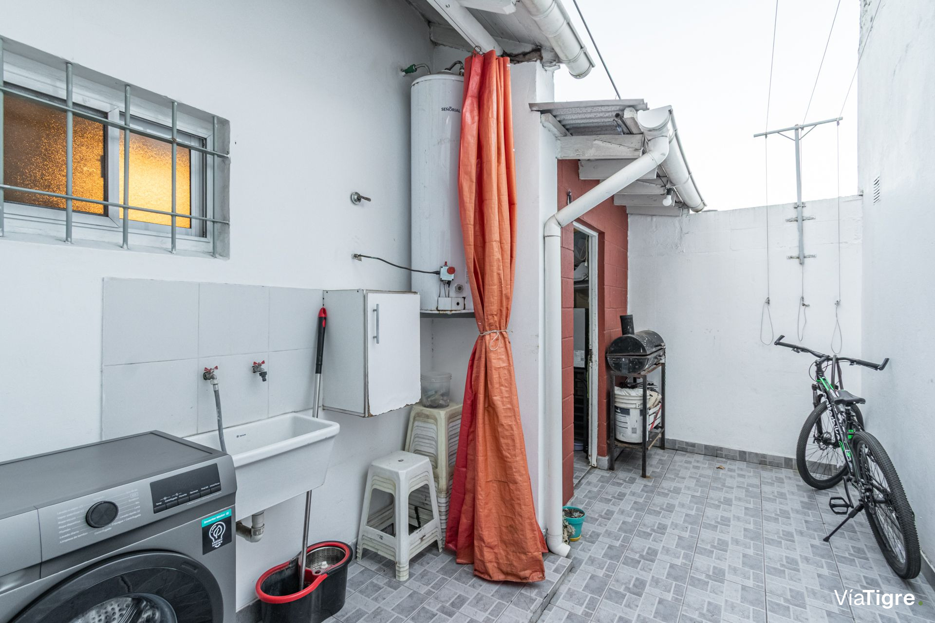 Venta Ph 3 Ambientes Con Patio En San Isidro