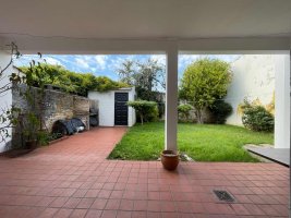 Casa 3 Ambientes Cochera Jardin Parrilla Lavadero