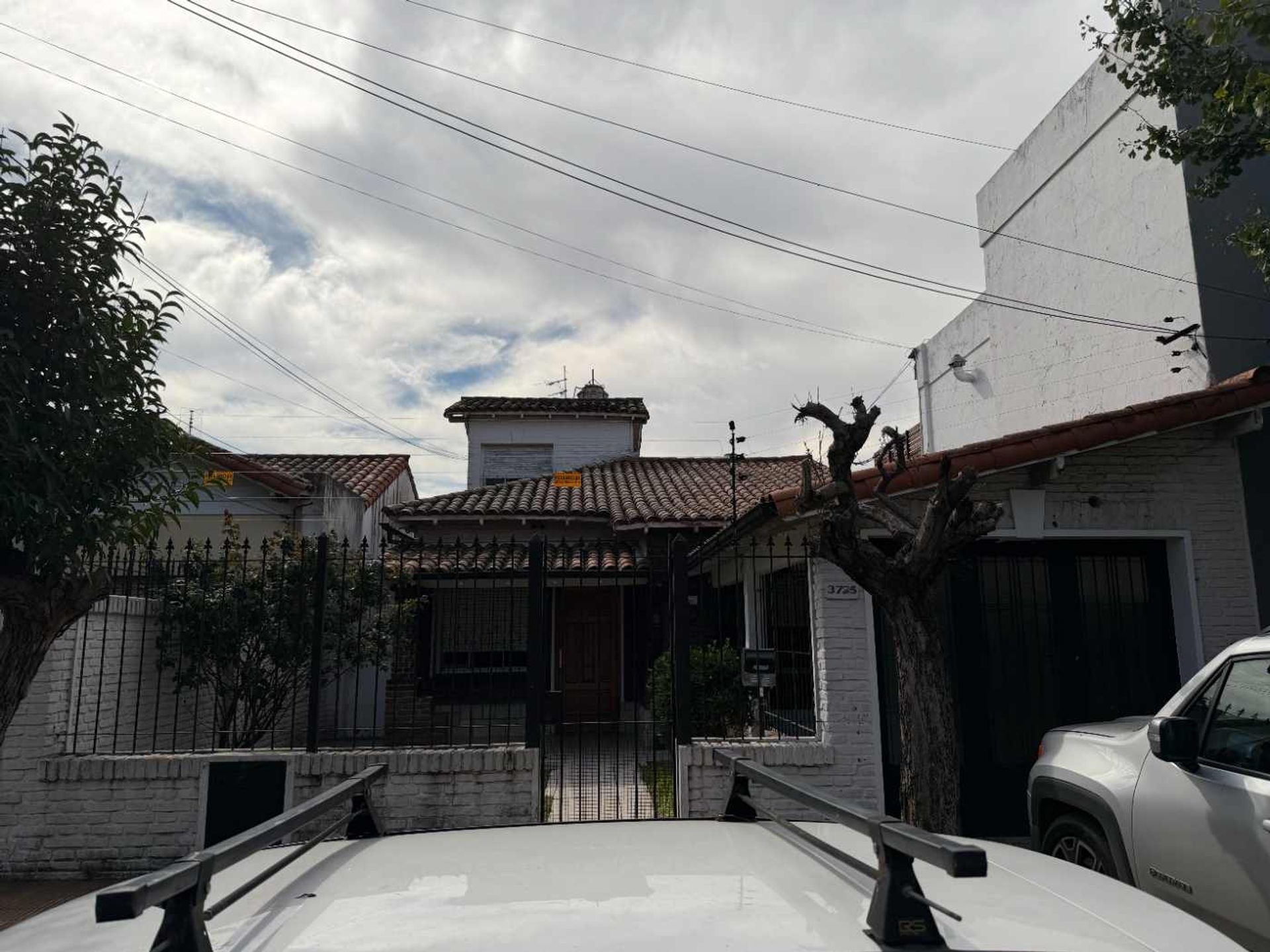Venta Casa 5 ambientes en Vicente Lopez cochera