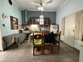 Venta casa 5 amb. Villa Adelina, terraza, garage