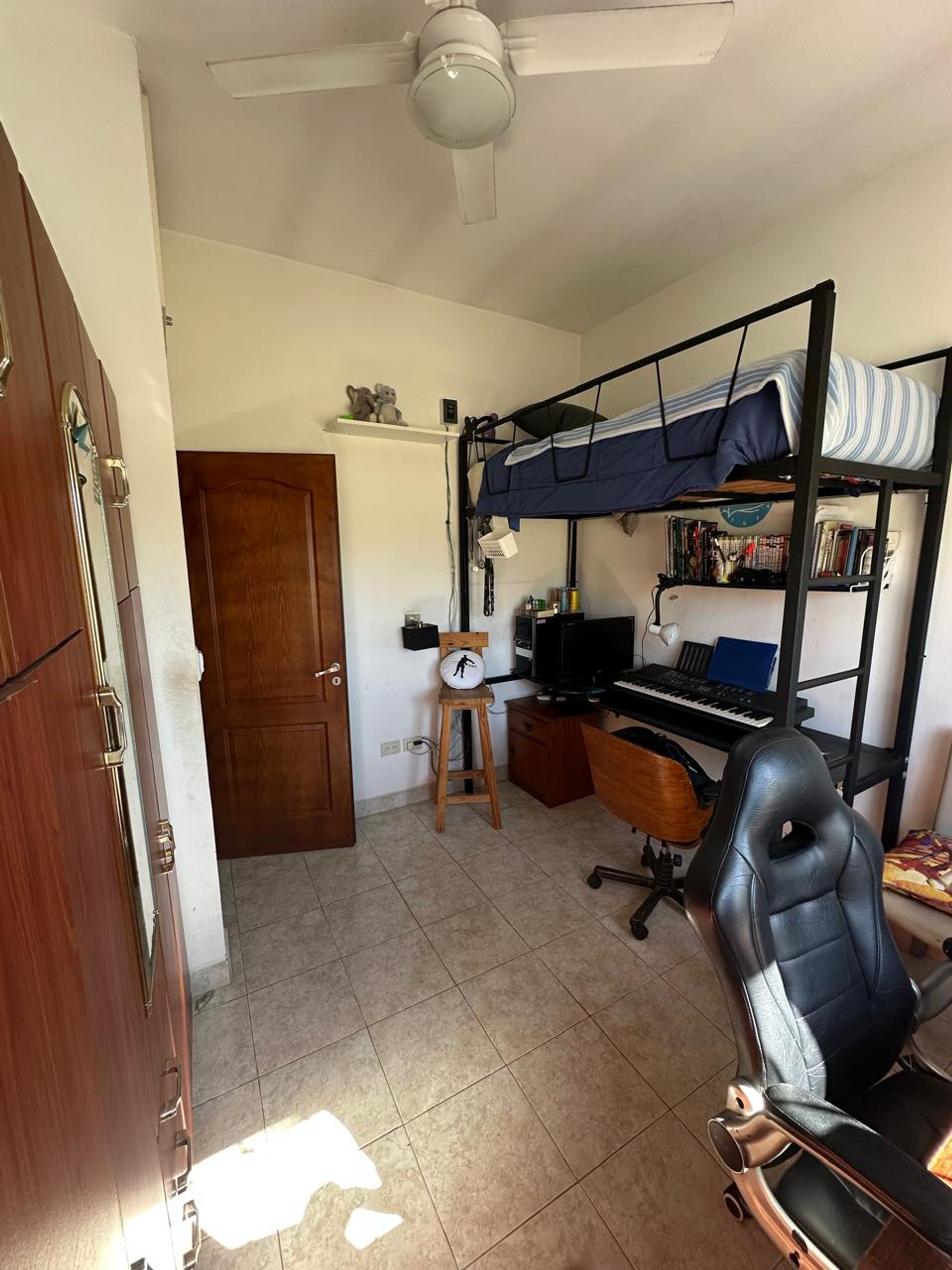 Venta De Casa 7 Ambientes En 2 Plantas Con Cochera