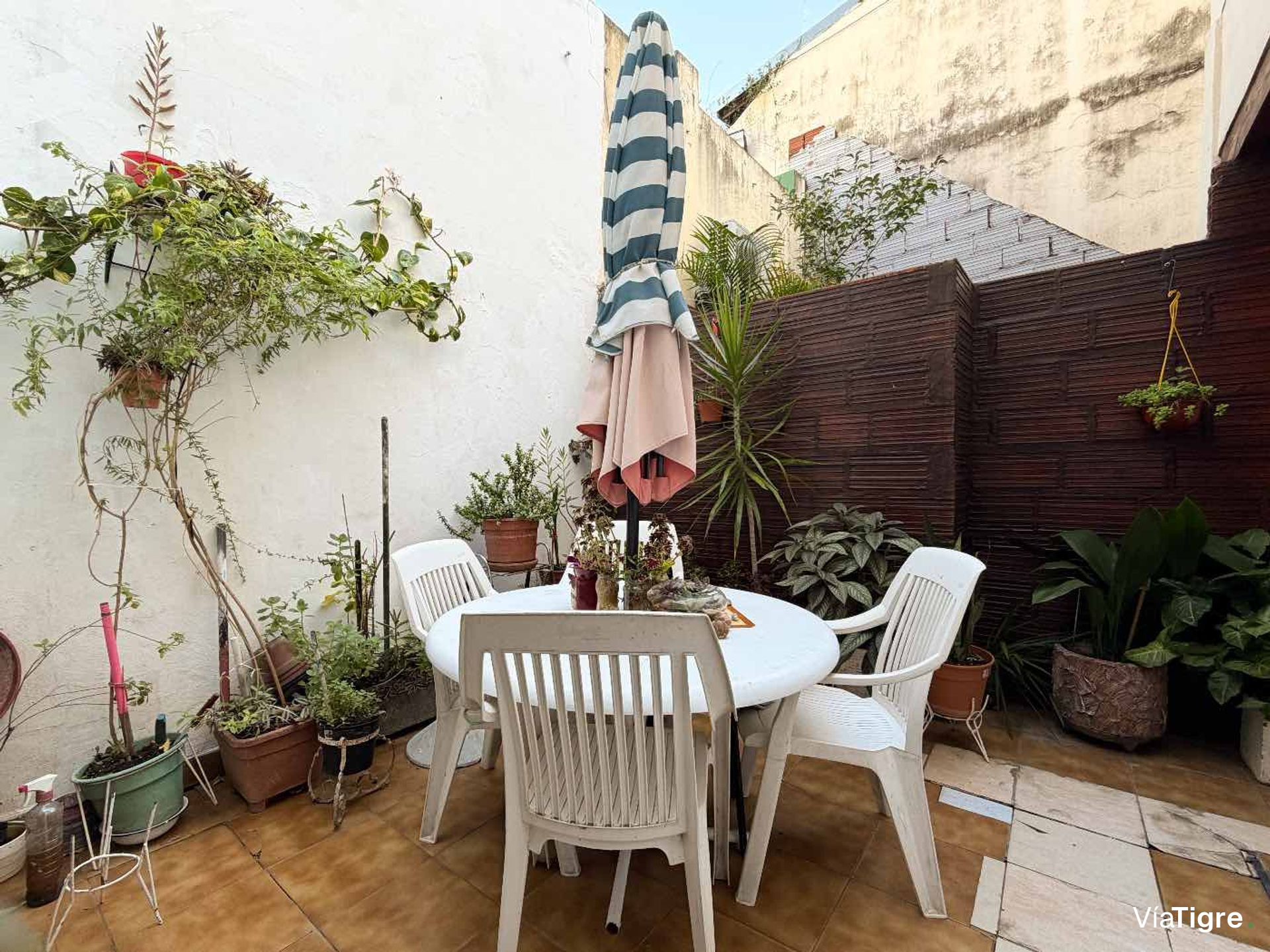 Ph en venta 3 amb en florida con terraza y patio