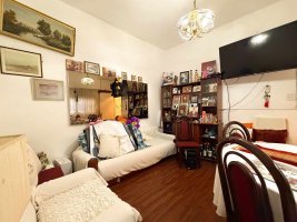 Penthouse for sale 2-bedroom in Florida with terrace and patio
