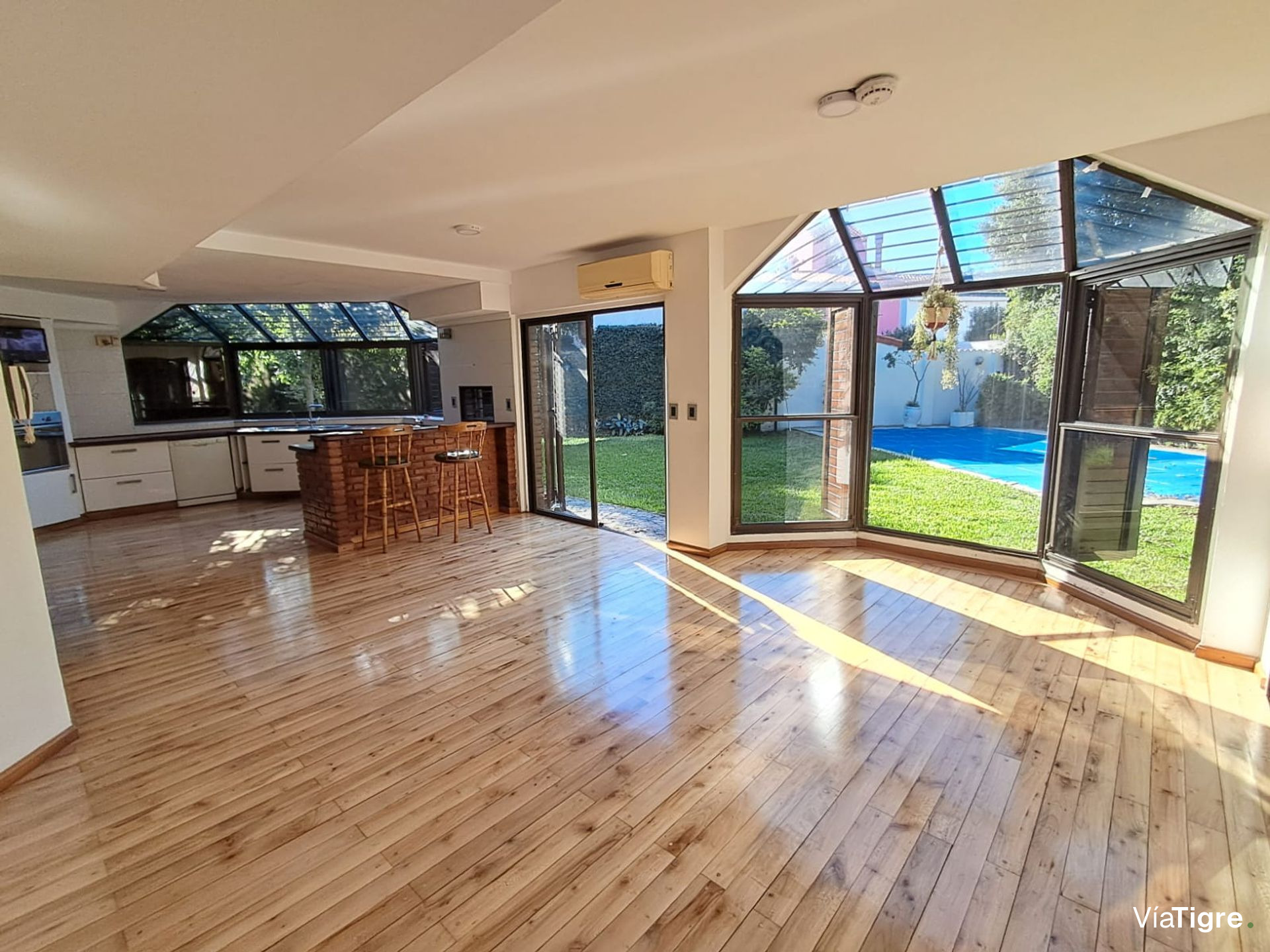 Alquiler Casa Siete Ambientes Martinez