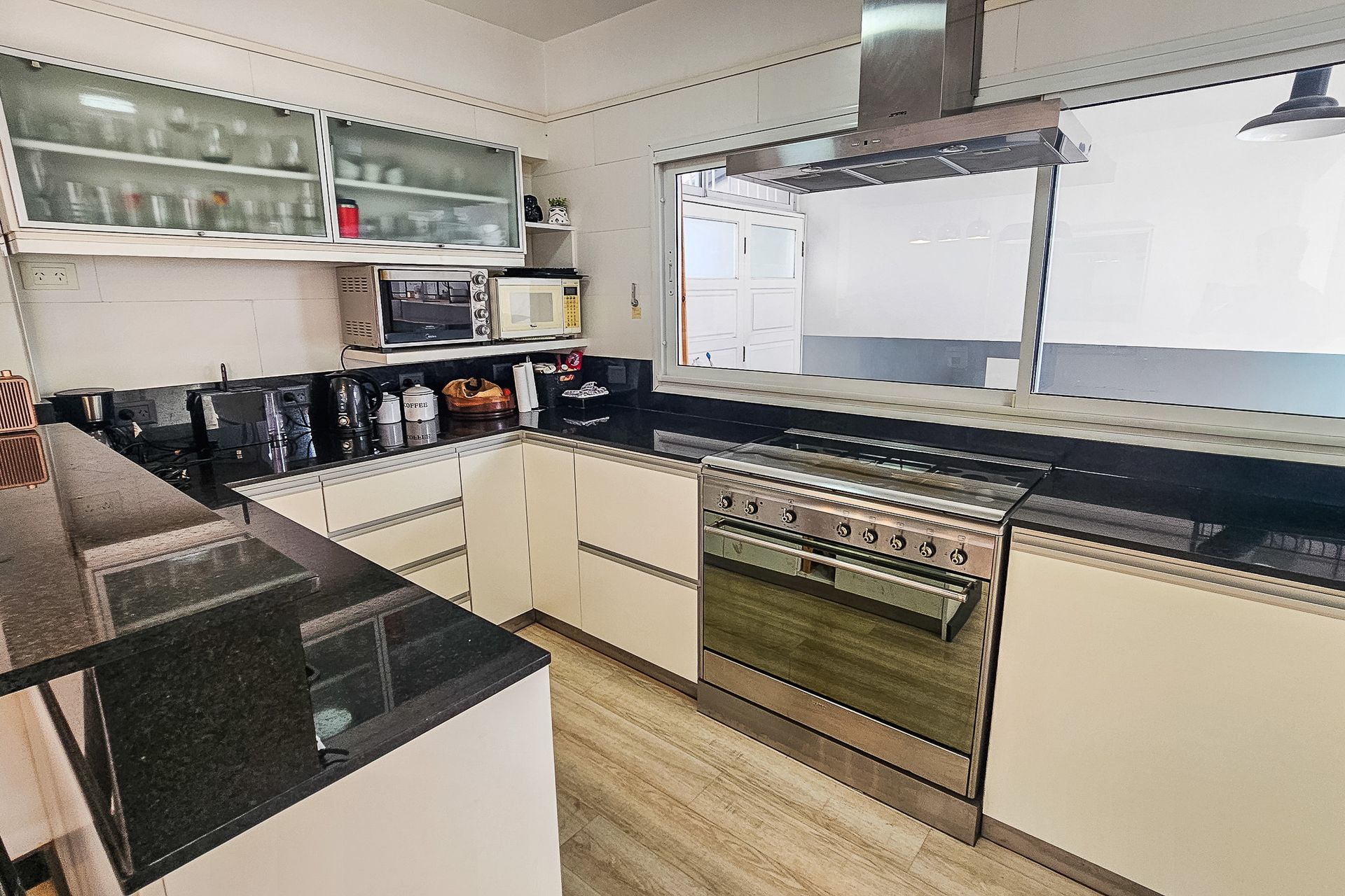 Venta casa 4 amb con pileta en Olivos