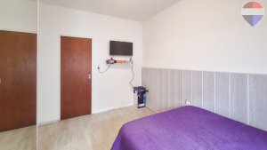 For Sale 2-Bedroom Penthouse With Small Patio And Grill Boulogne