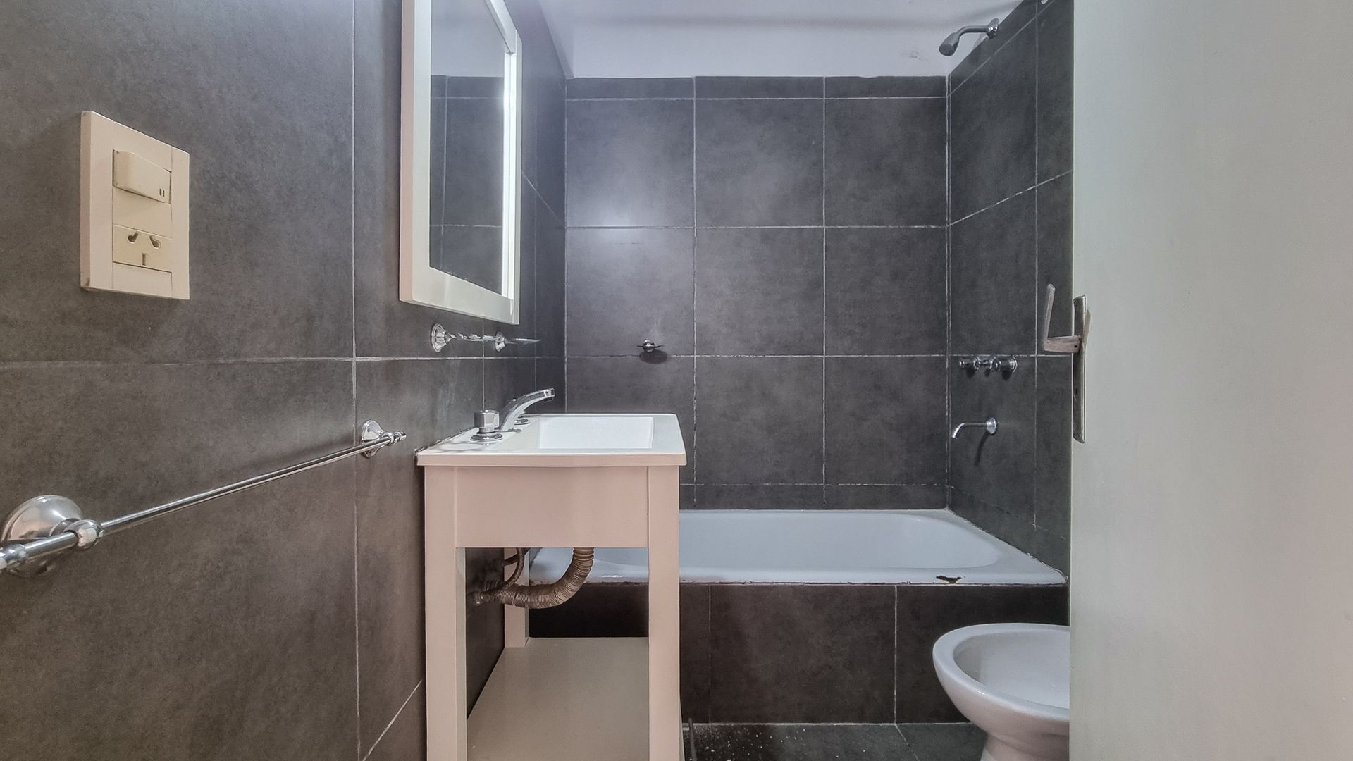Venta Dpto 2 Amb - Puerto De Olivos