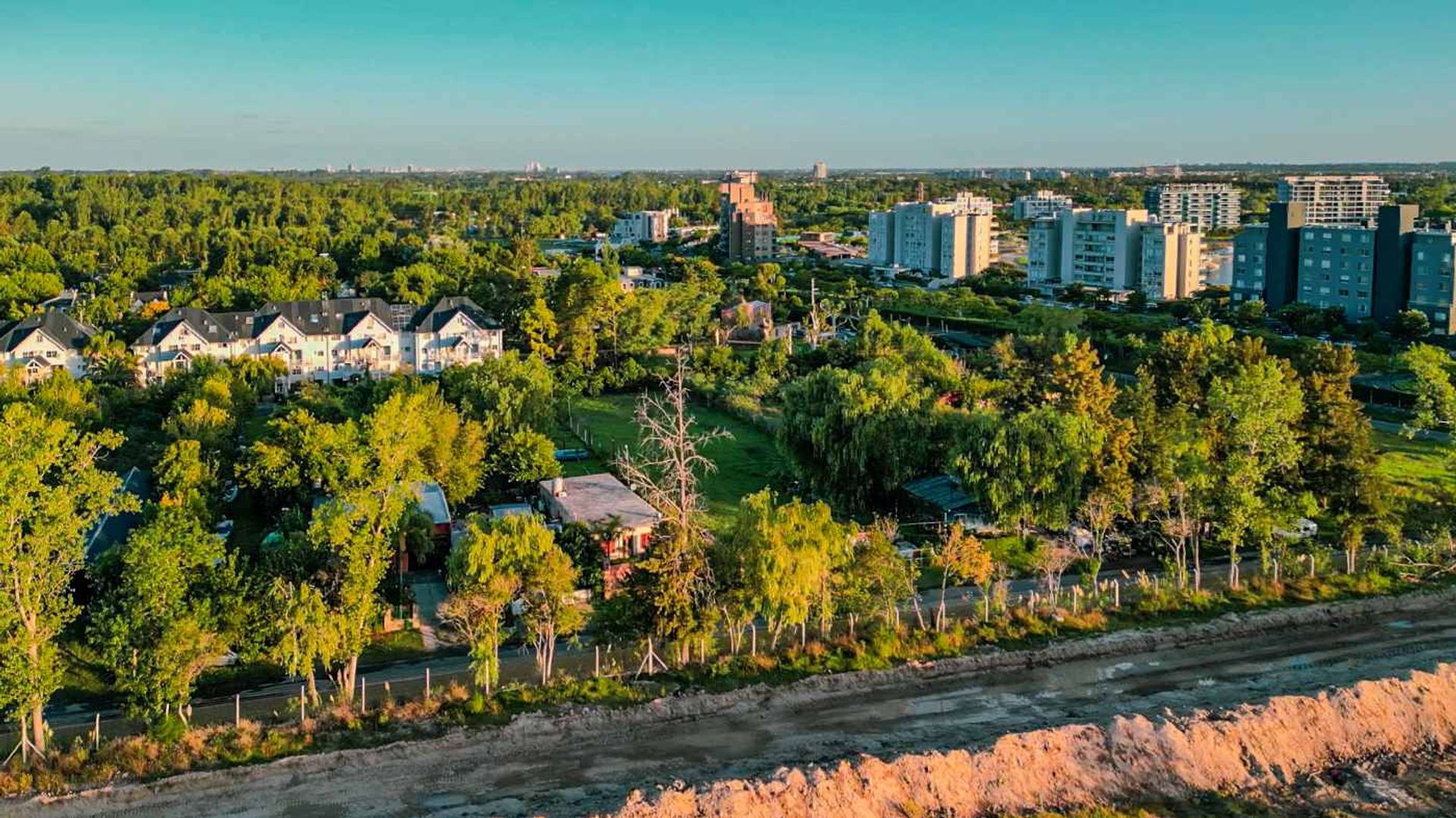 Venta de lote apto desarrollo- Rincón de Milberg