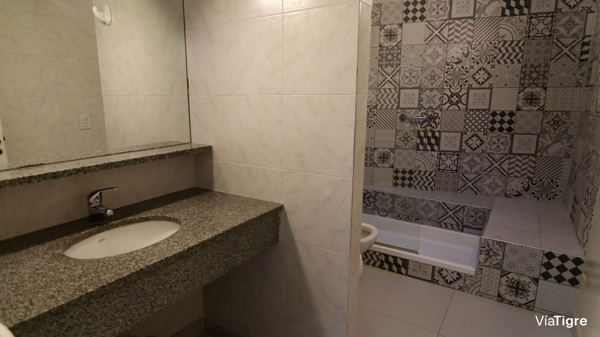 Venta Casa 5 Amb. San Isidro Totalmente Renovada