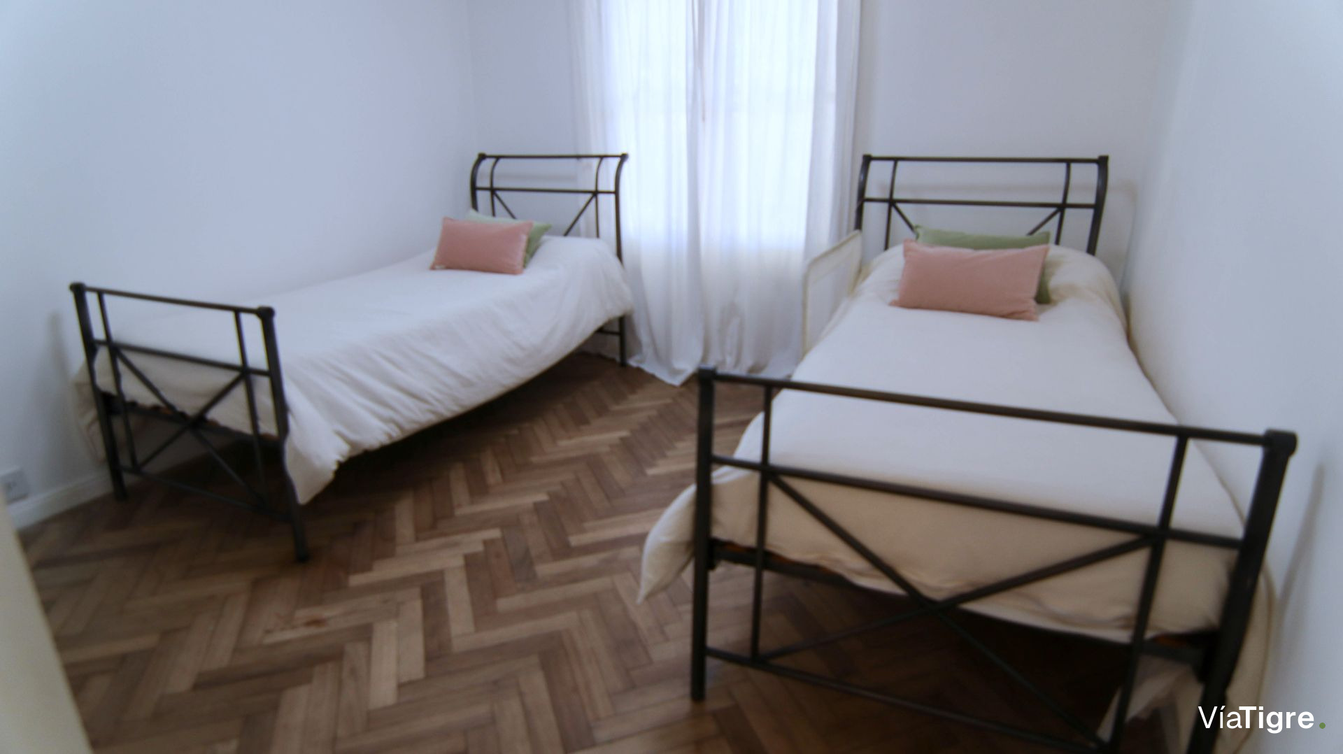 Venta Casa 5 Amb. San Isidro Totalmente Renovada