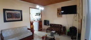 CASA 4 AMB. SE VENDE EN DELTA TIGRE 1ra SECCIÓN