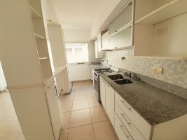 Depto 2Amb Alquiler San Isidro cochera c/Toilette