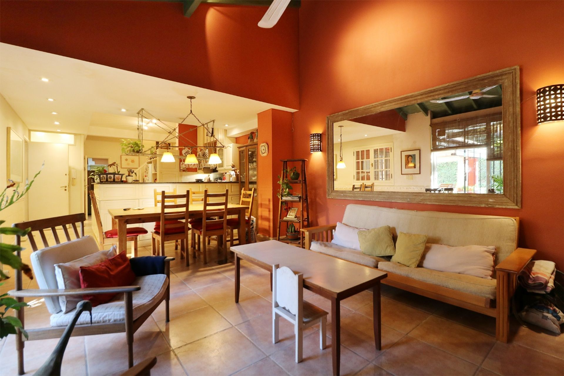 Casa En Venta San Isidro 4 Dorm, 2 Cochera, Pileta
