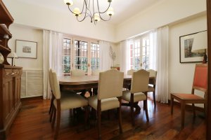 Casa En Venta San Isidro 4 Dorm, 2 Cochera, Pileta