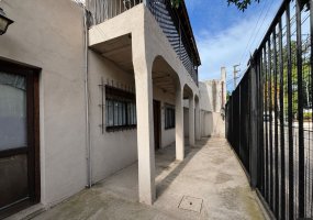 Venta Casa Multifamiliar 6 Ambientes En El Talar