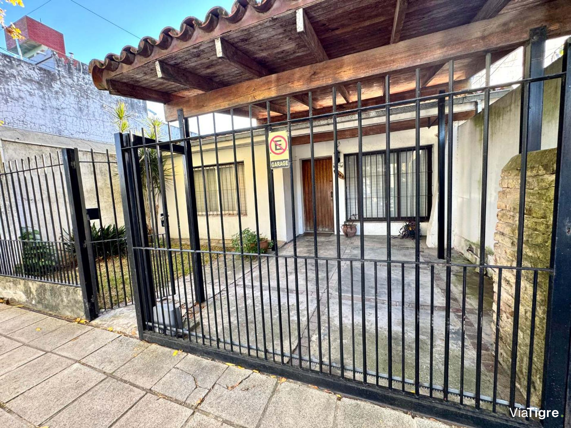 Venta PH San Fernando con jardin y Quincho