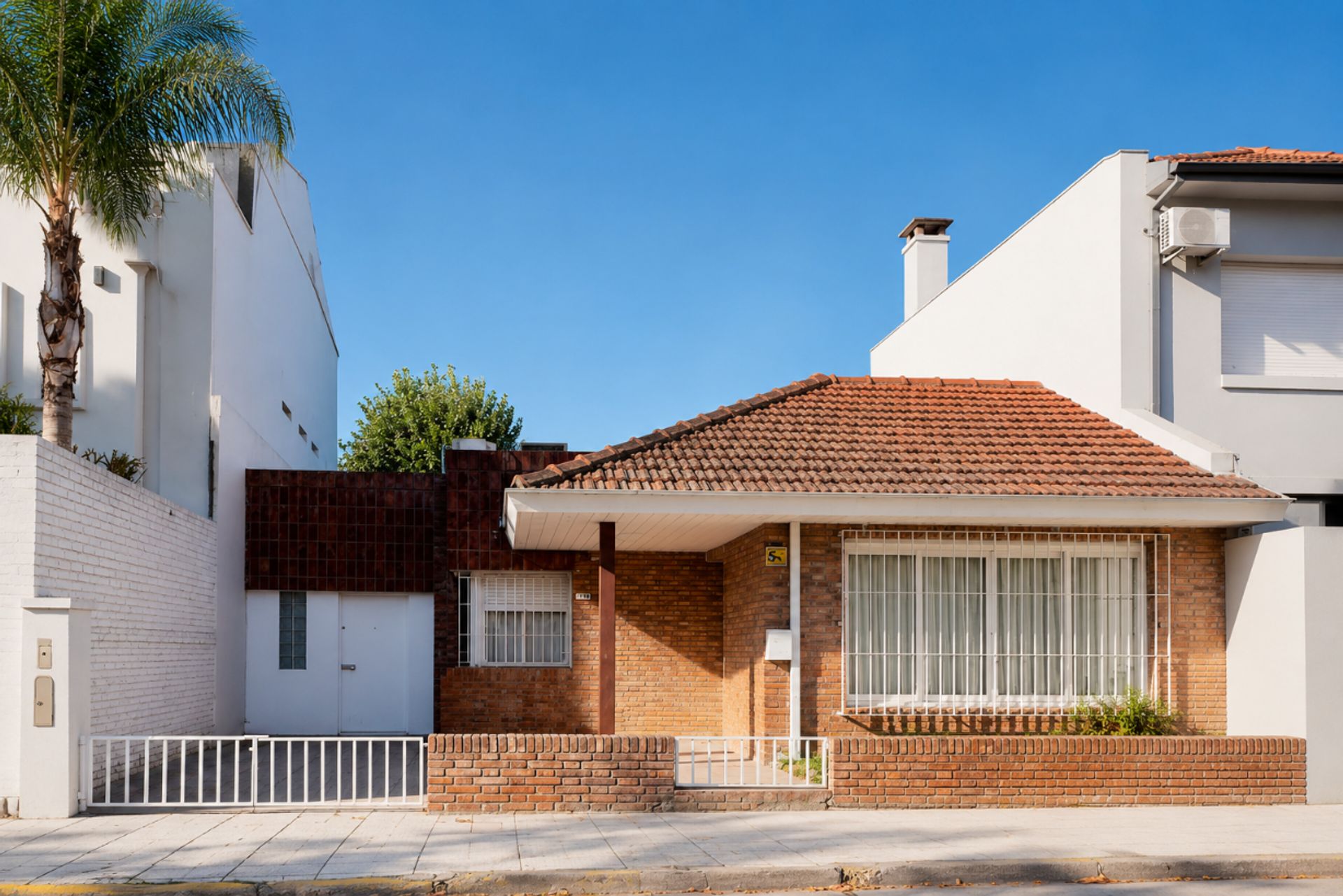 Sale House 3-bedroom Garden/BBQ Vicente Lopez