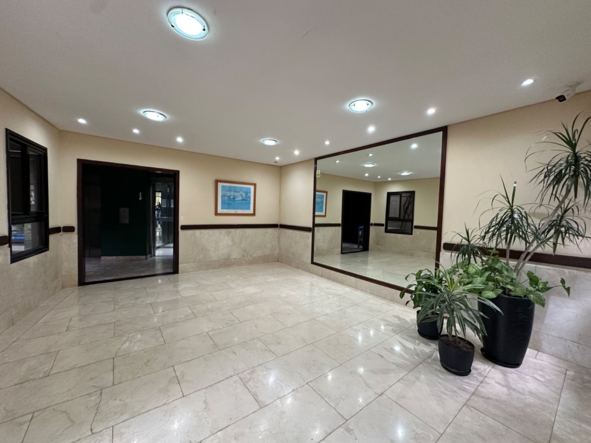3 ambientes con balcón en complejo Riverside Tigre
