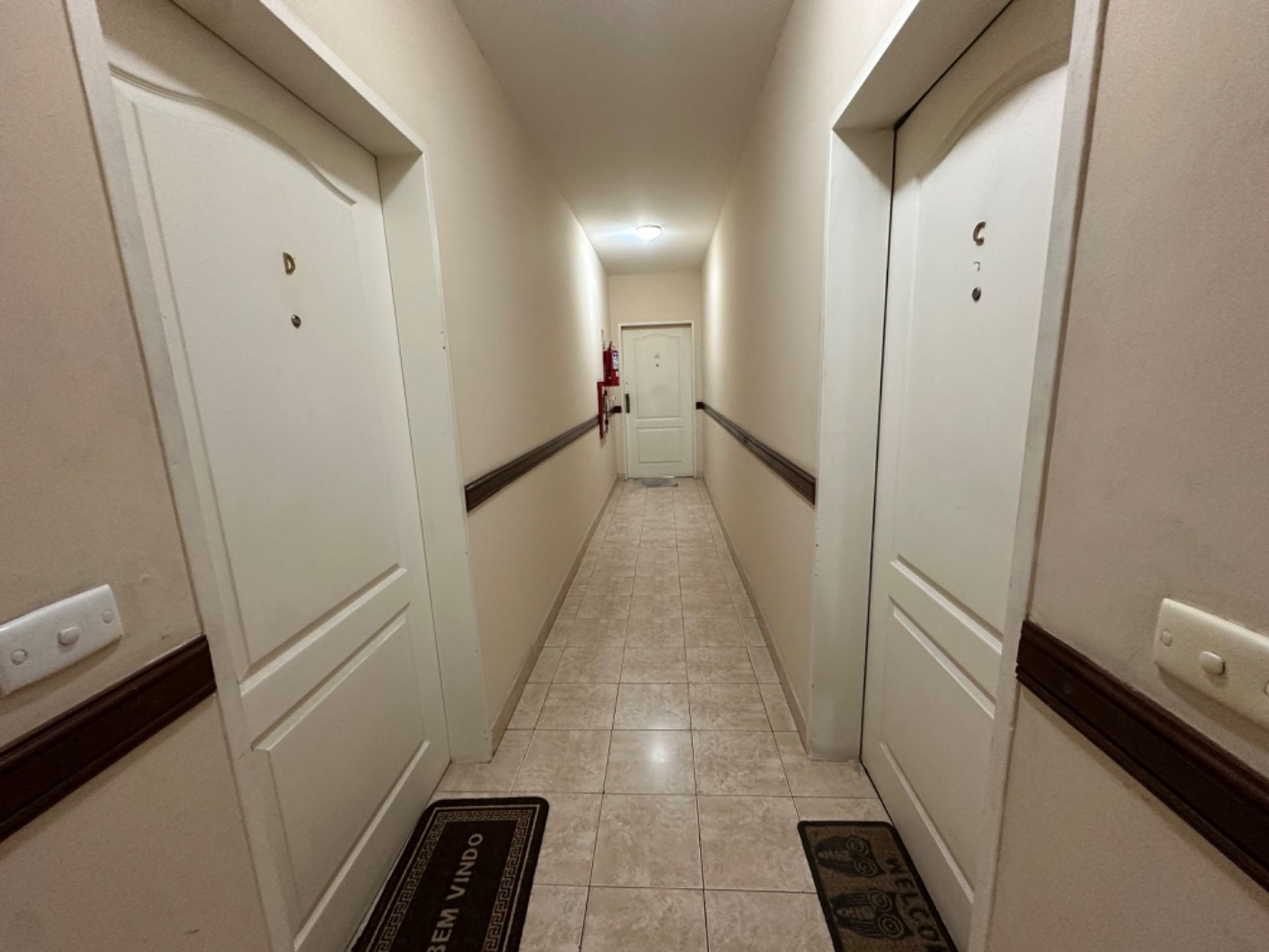 3 ambientes con balcón en complejo Riverside Tigre