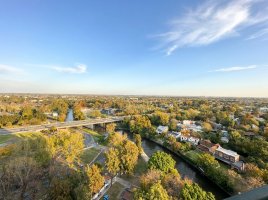 2-bedroom with balcony in Riverside Tigre complex