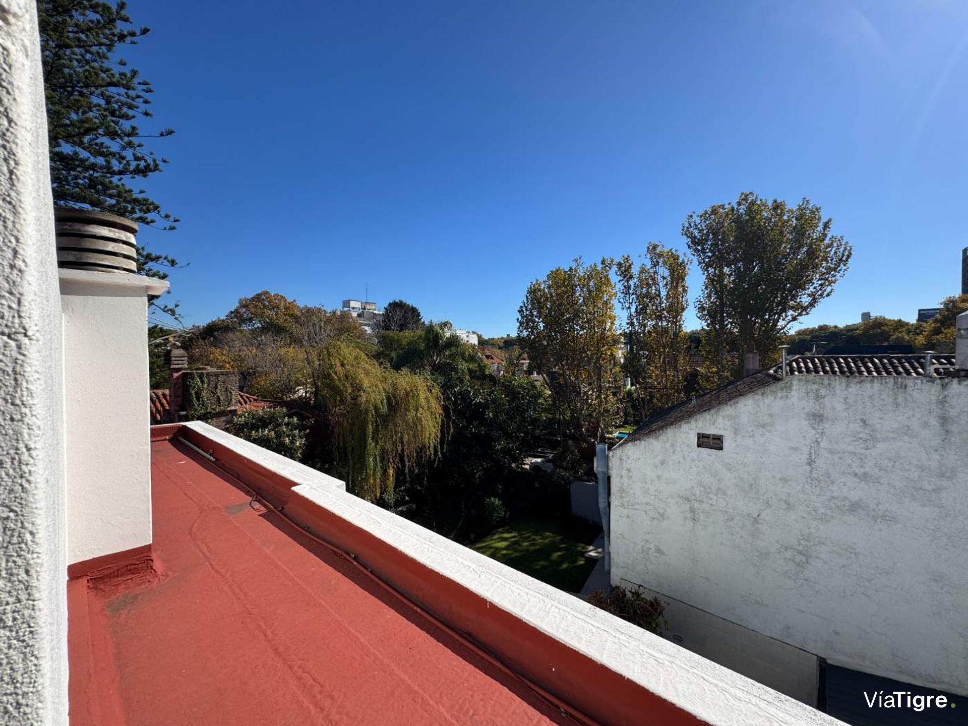 Dpto 2 amb en venta Vicente Lopez 1ºpiso escalera