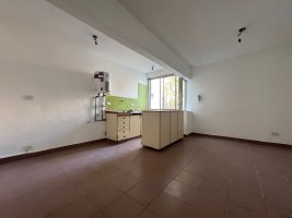 1-bedroom Apartment for sale Vicente Lopez 1st floor stairs