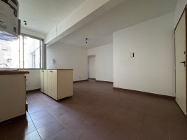 1-bedroom Apartment for sale Vicente Lopez 1st floor stairs