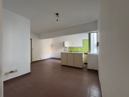 1-bedroom Apartment for sale Vicente Lopez 1st floor stairs