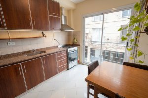 2 1/2Amb c/ 2 Balcones y Cochera en Vicente López