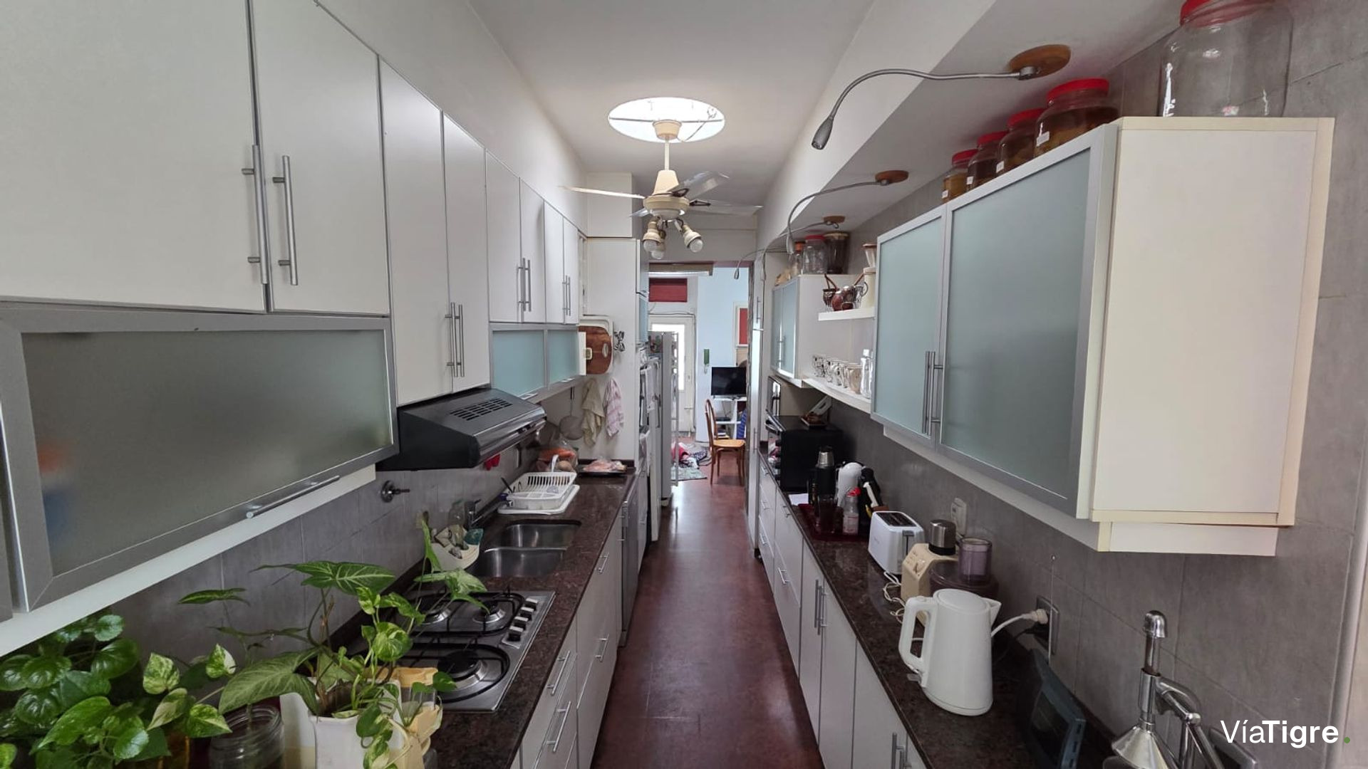 Casa Con Jardin Y Pileta En Olivos
