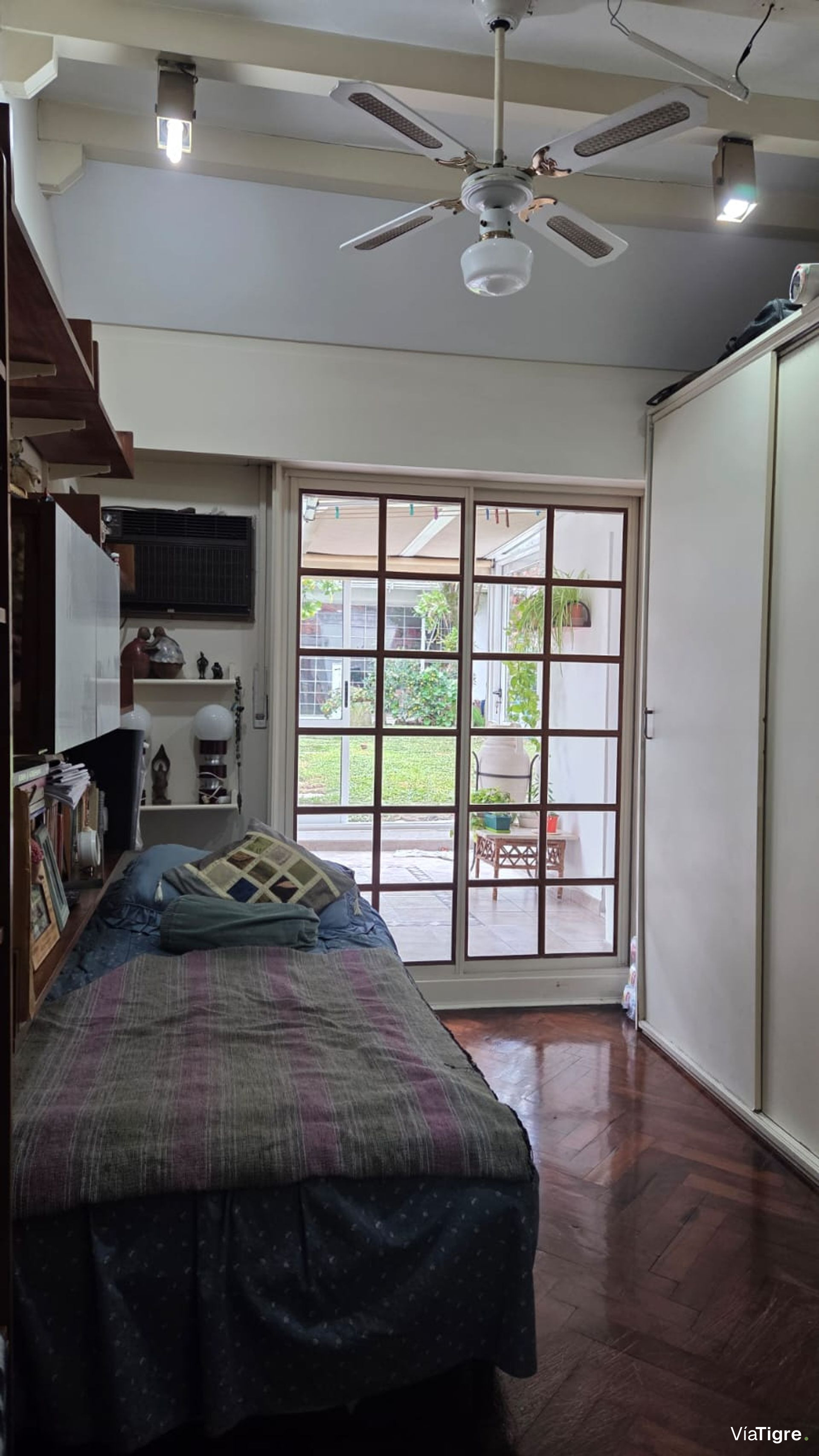 Casa Con Jardin Y Pileta En Olivos