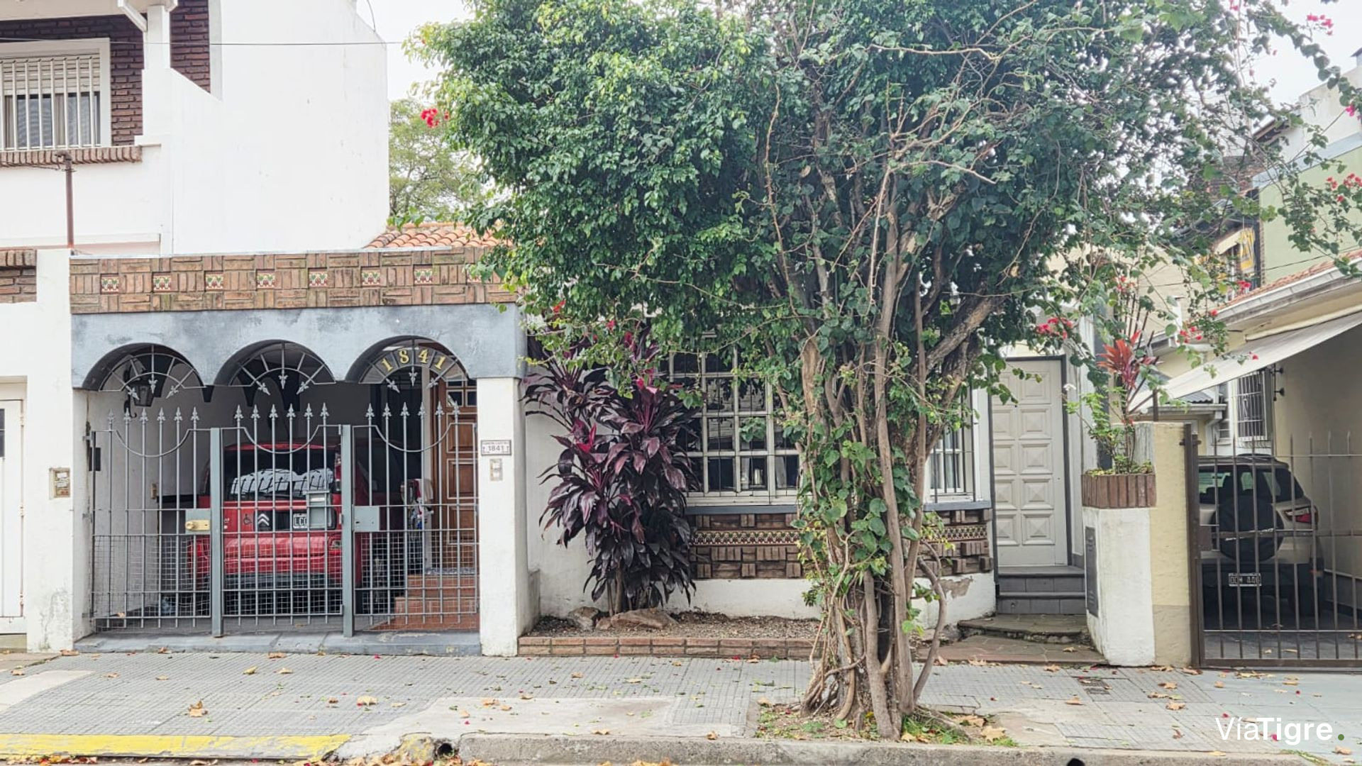 Casa Con Jardin Y Pileta En Olivos