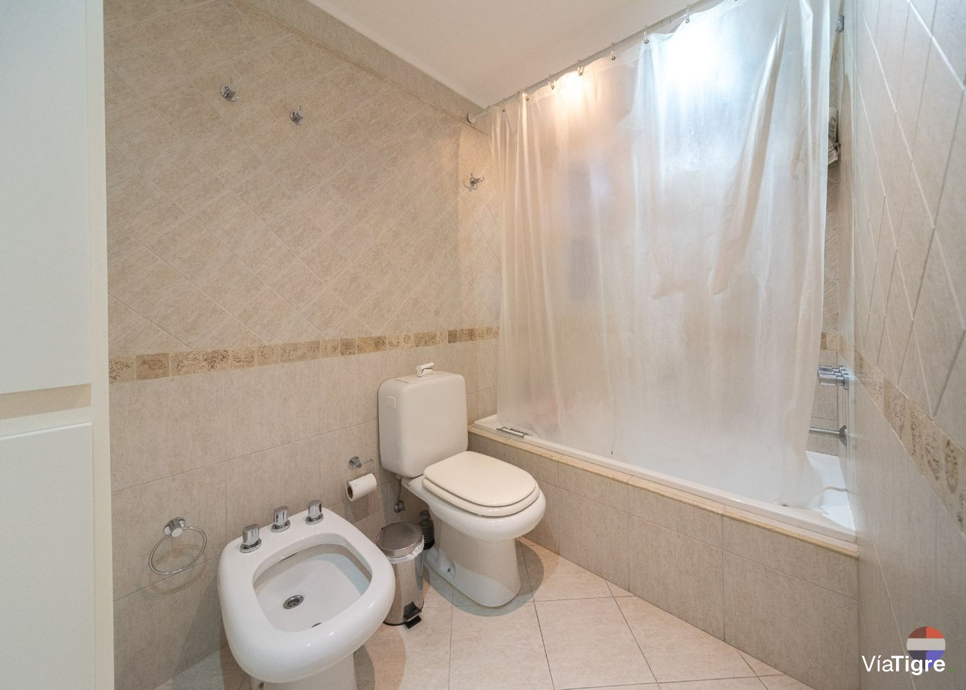 Casa 4 amb venta Villa Adelina S. Isidro c. pileta