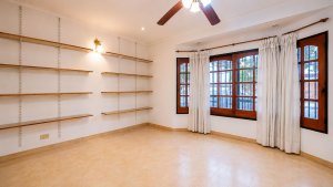 Venta 5 Amb En Olivos Mas Loft Lote Propio Cochera