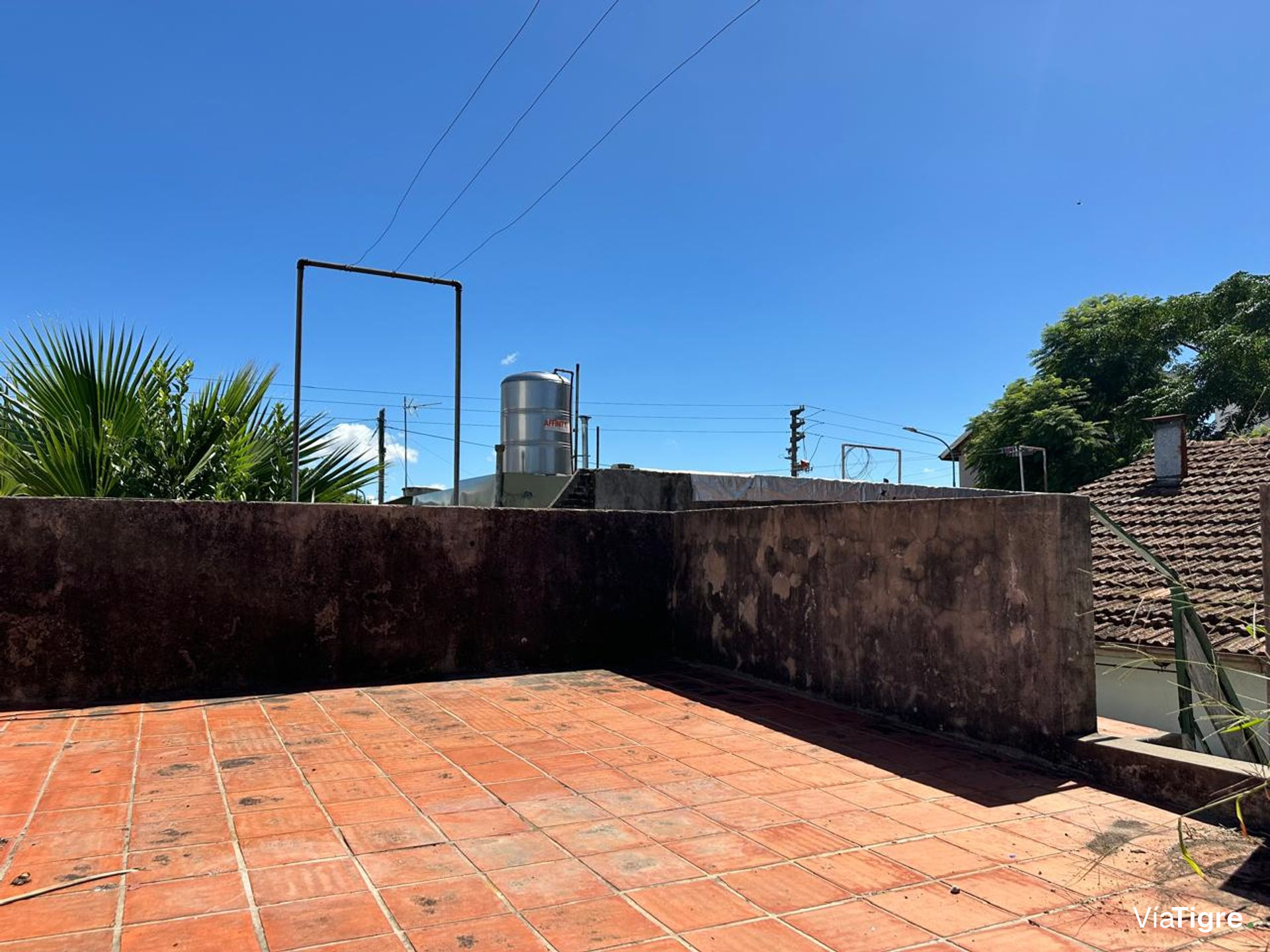 Casa en PB con Patio – Munro límite Carapachay