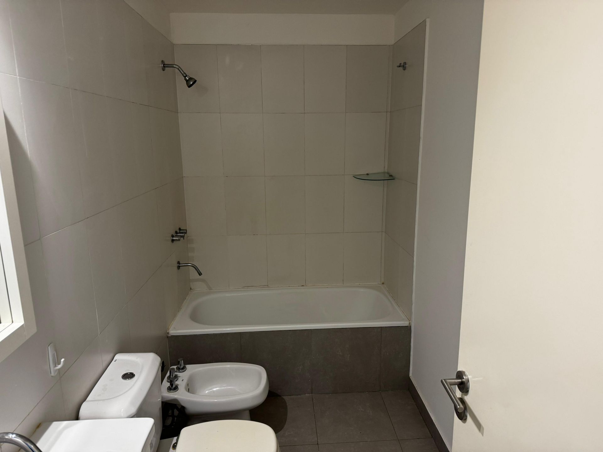 Departamento alquiler 2 amb Tigre 01 cochera