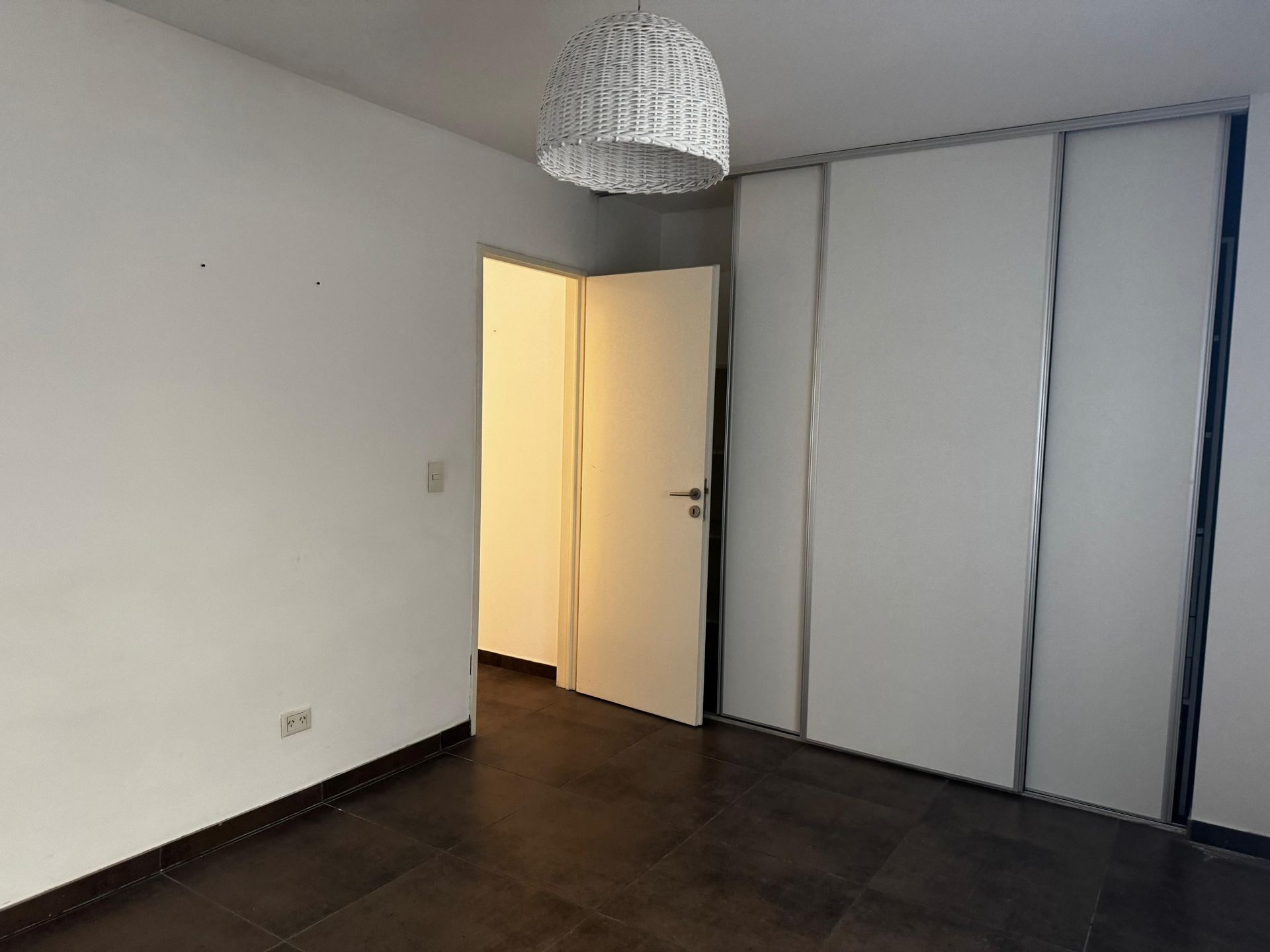 Departamento alquiler 2 amb Tigre 01 cochera