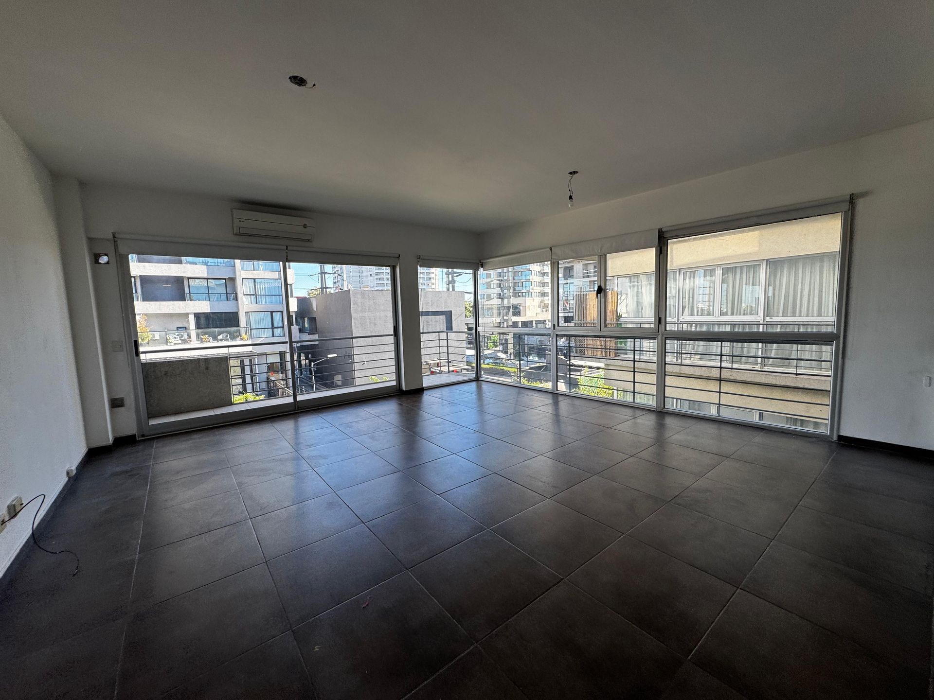 Departamento alquiler 2 amb Tigre 01 cochera