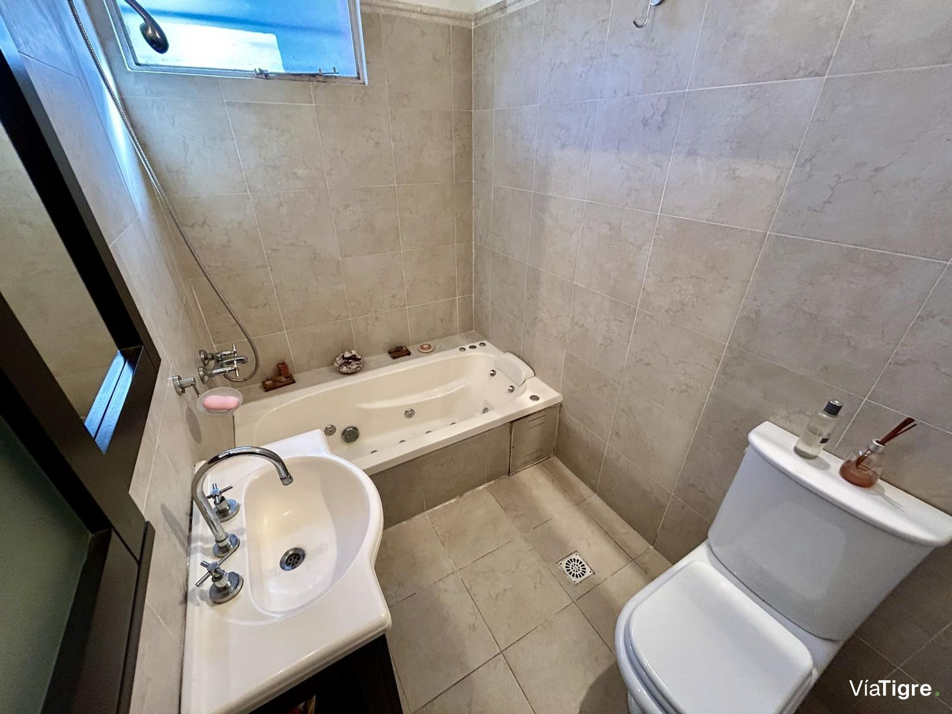 Casa En Vent 5 Ambientes Vicente López Permuta