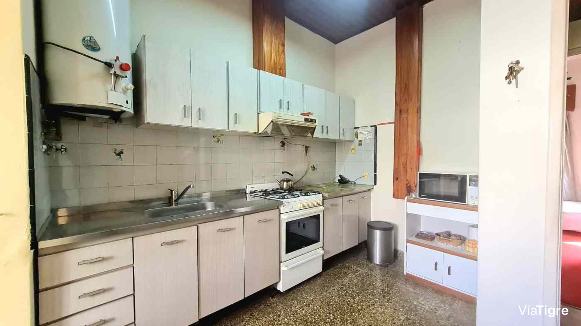 Venta Casa 4 Amb, Cochera, Jardin, San Isidro