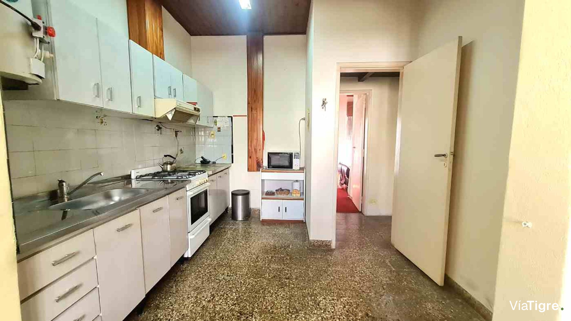 Venta Casa 4 Amb, Cochera, Jardin, San Isidro