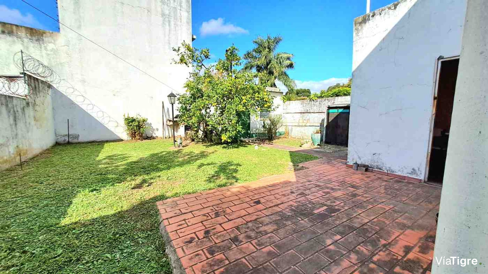 Venta Casa 4 Amb, Cochera, Jardin, San Isidro